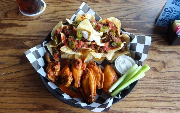 wings and nachos